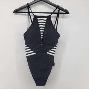 Jets by Jessika Allen Black White Stripe One Piece Swimsuit. Size 6